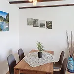 Franzi 4 By Interhome דירה