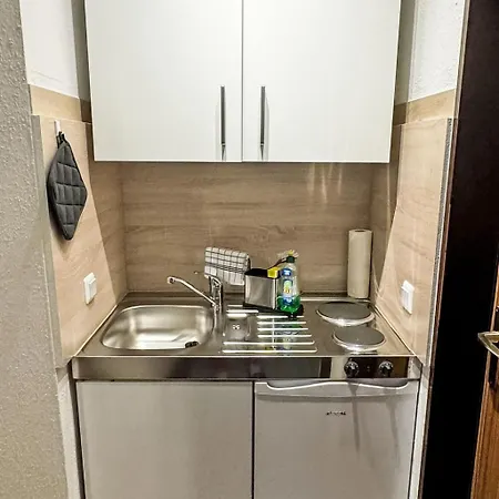Franzi 4 By Interhome Arrach